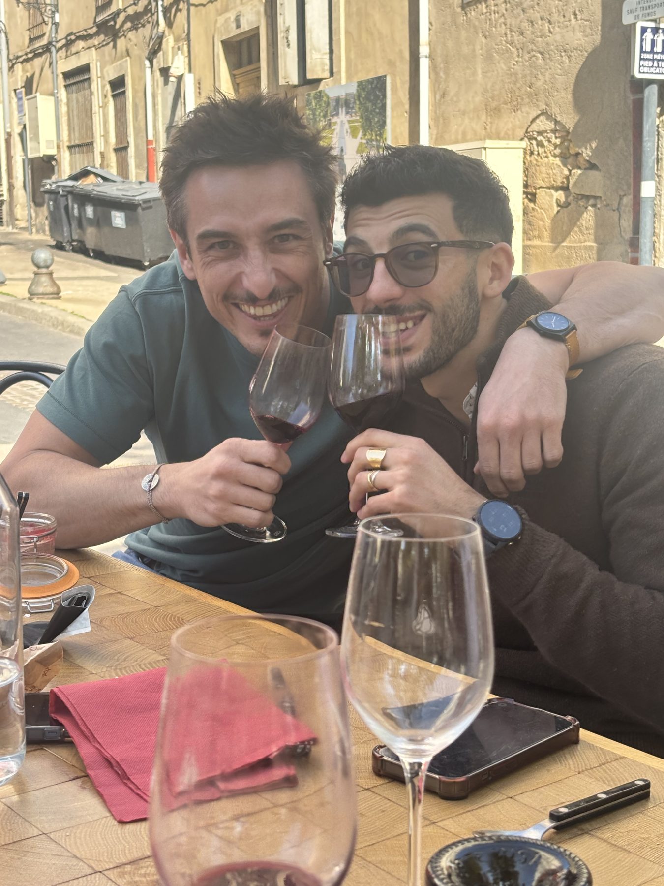 Déjeuner en terrasse à Béziers